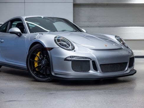 Used 2016 Porsche 911 GT3 RS RWD image 16
