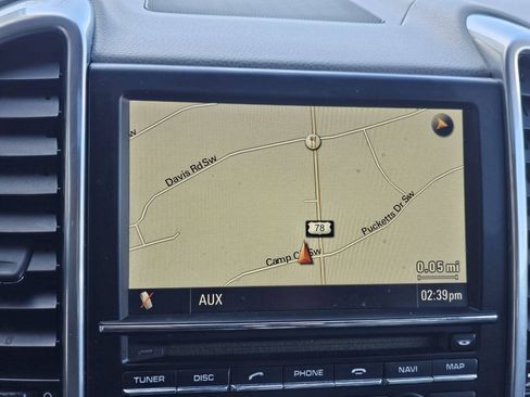 Used 2012 Porsche Cayenne AWD/4WD image 25