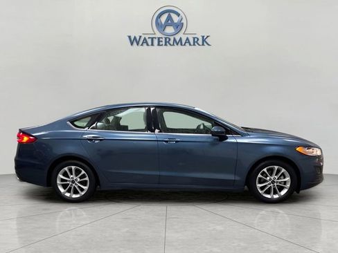 Used 2019 Ford Fusion SE image 6