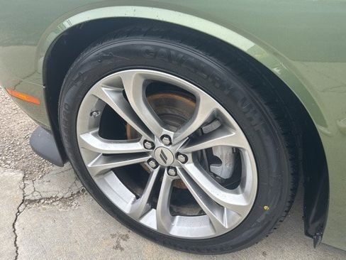 Used 2022 Dodge Challenger GT w/ Plus Package image 4