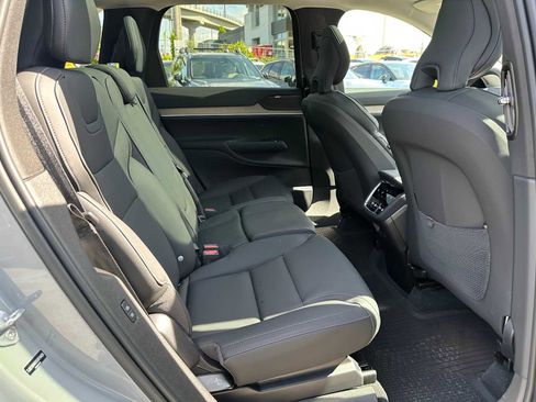 Used 2025 Volvo EX90 Plus w/ Protection Package Premier AWD/4WD image 12