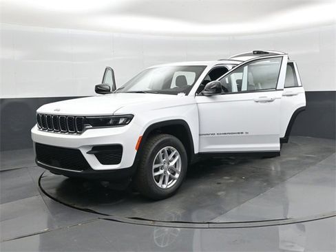 New 2025 Jeep Grand Cherokee Laredo X image 45