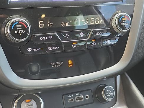 Used 2023 Nissan Murano SV FWD image 21