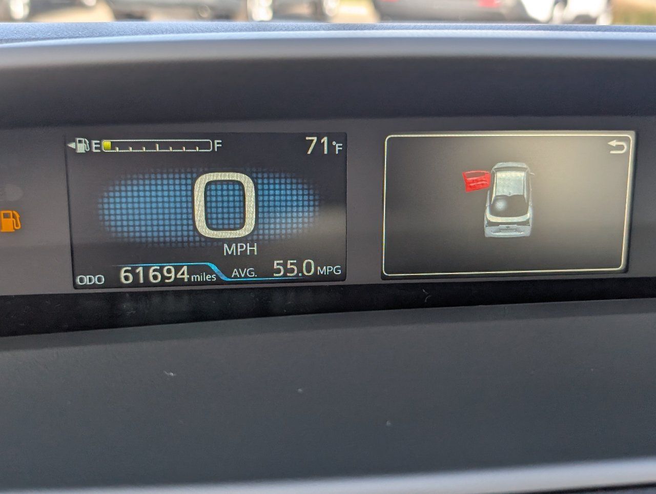 Used 2021 Toyota Prius LE FWD image 18