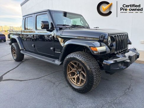Certified 2022 Jeep Gladiator Overland AWD/4WD image 2