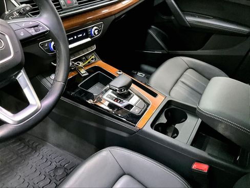 Used 2023 Audi Q5 2.0T Premium Plus AWD/4WD image 19