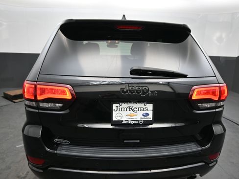 Used 2019 Jeep Grand Cherokee Altitude image 12