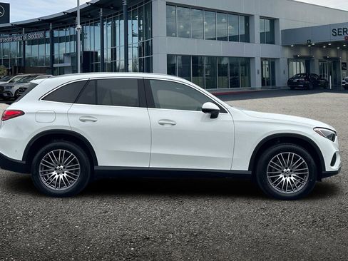 New 2026 Mercedes-Benz GLC 300 4MATIC image 3