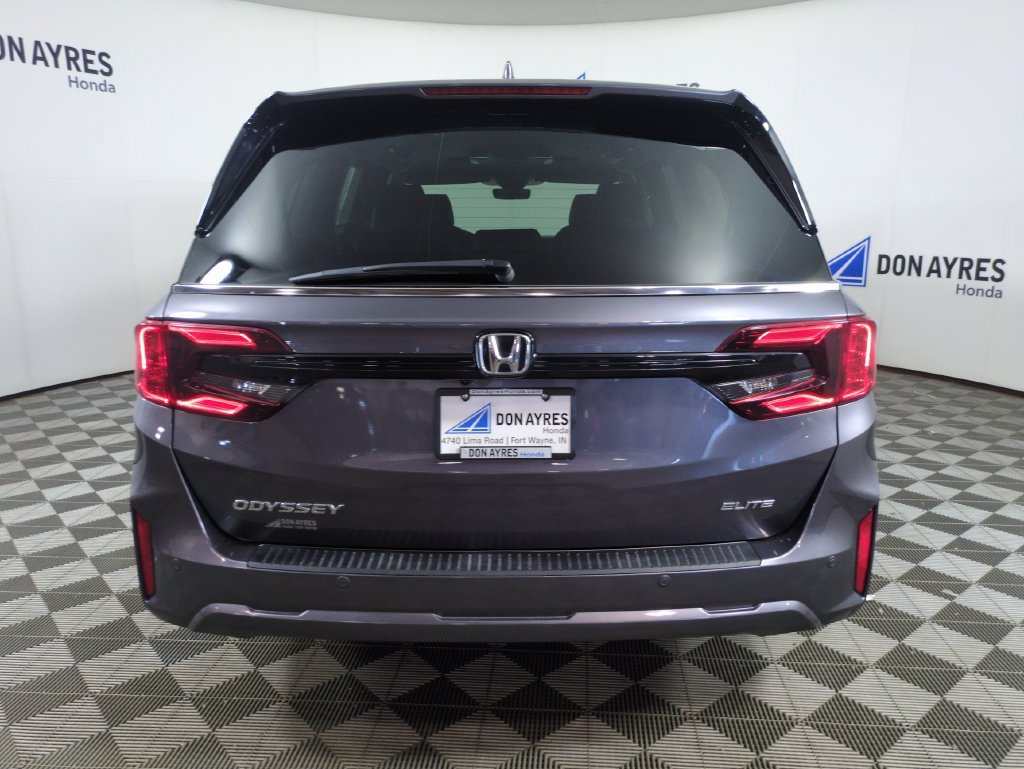 Certified 2026 Honda Odyssey Elite image 5
