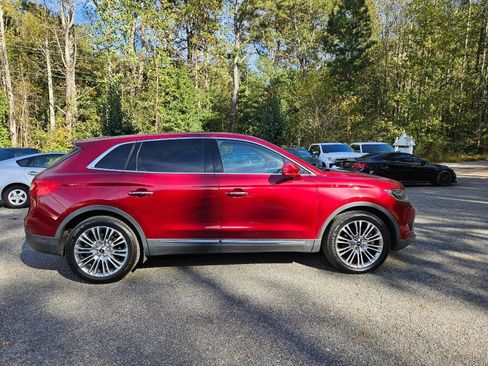 Used 2016 Lincoln MKX Reserve w/ Technology Package image 17