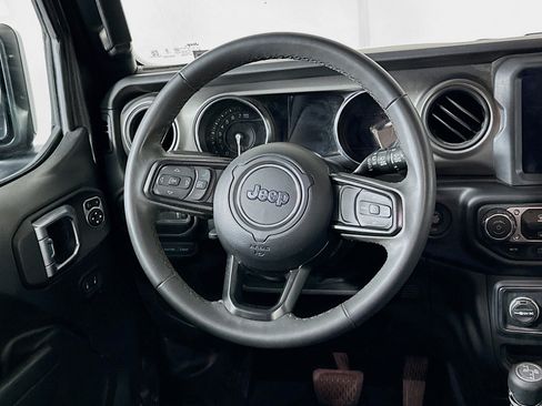 Used 2023 Jeep Wrangler Unlimited w/ 8.4" Radio Group AWD/4WD image 18