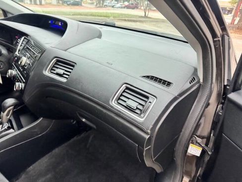 Used 2013 Honda Civic LX image 25