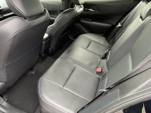 Used 2025 Toyota Prius FWD image 22