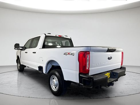Used 2024 Ford F250 XL AWD/4WD image 5