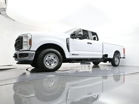 Used 2026 Ford F250 XL RWD image 28