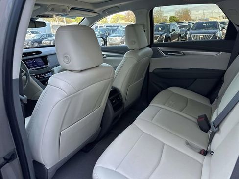 Certified 2023 Cadillac XT5 Premium Luxury image 30
