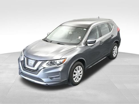 Used 2017 Nissan Rogue S FWD image 27