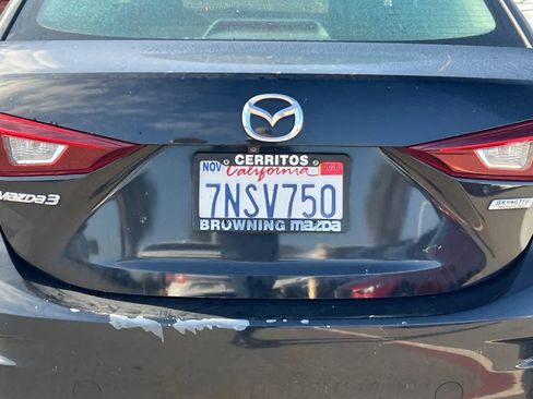 Used 2016 MAZDA MAZDA3 i Sport FWD image 19