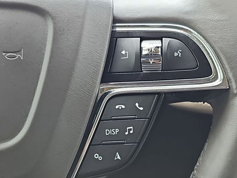 Used 2021 Lincoln Nautilus Reserve w/ Equipment Group 201A image 23