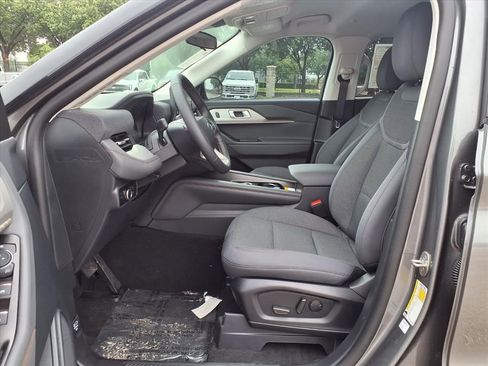 New 2026 Ford Explorer Active RWD image 25