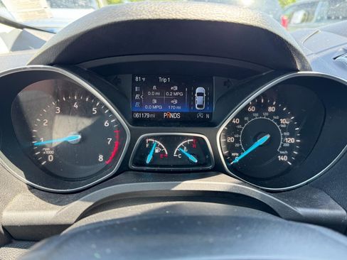 Used 2019 Ford Escape Titanium AWD/4WD image 24