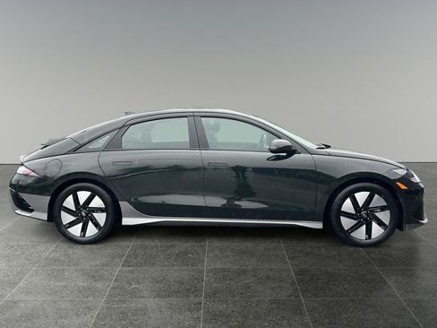 Certified 2024 Hyundai Ioniq 6 SE AWD/4WD image 9