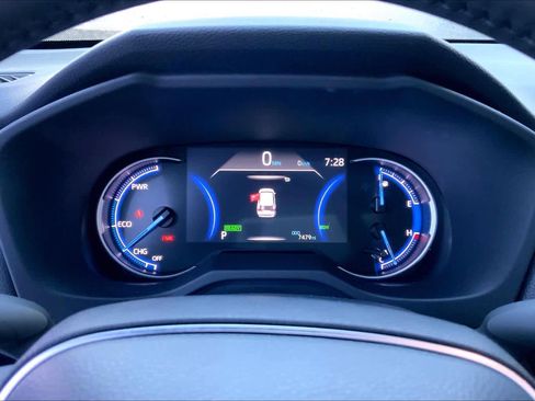 Used 2025 Toyota RAV4 XSE w/ Weather Package image 26