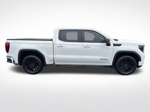 Used 2023 GMC Sierra 1500 Elevation image 7