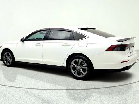 Used 2024 Honda Accord EX image 7