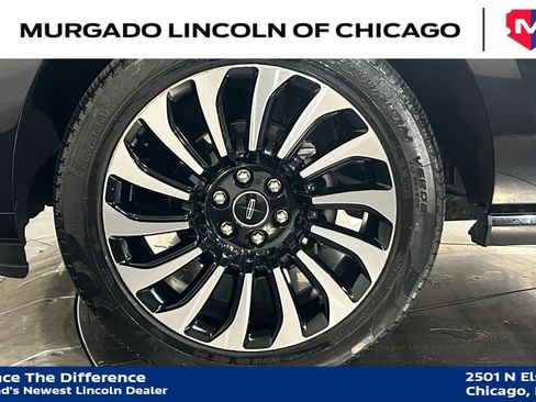Used 2022 Lincoln Navigator Black Label AWD/4WD image 24