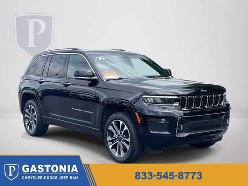 Certified 2023 Jeep Grand Cherokee Overland AWD/4WD image 1