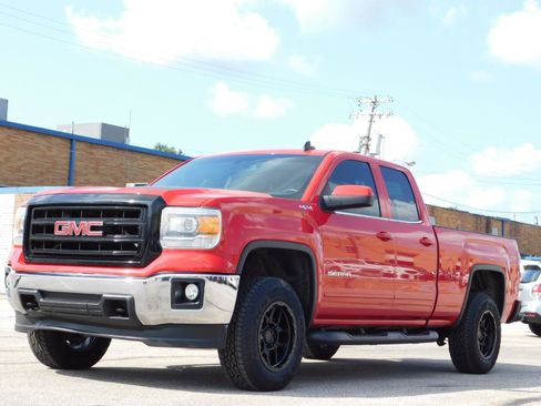 Used 2015 GMC Sierra 1500 SLE w/ Carbon-22 Edition AWD/4WD image 3