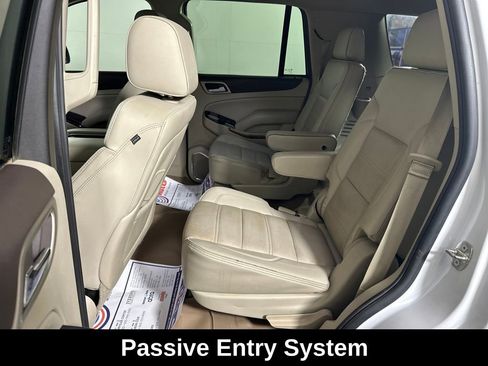 Used 2015 GMC Yukon Denali w/ Open Road Package AWD/4WD image 18