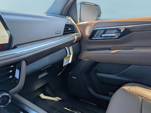 New 2026 Chevrolet Tahoe High Country image 32