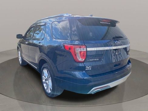 Used 2017 Ford Explorer Limited w/ Equipment Group 301A image 4