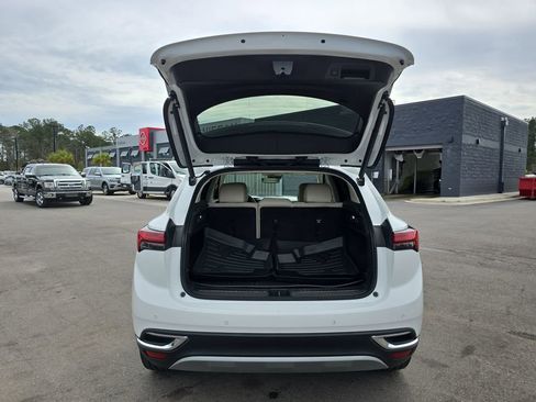 Used 2021 Buick Envision Essence w/ Technology Package I image 16