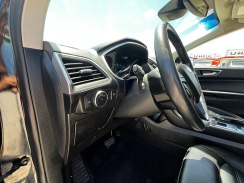 Used 2020 Ford Edge SEL AWD/4WD image 14
