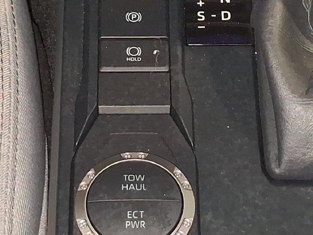 Used 2026 Toyota Tacoma SR5 RWD image 33