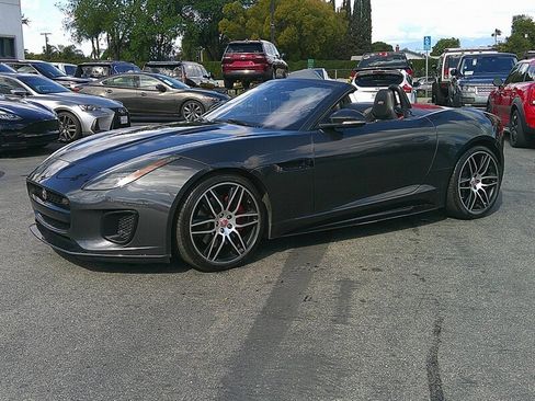 Used 2020 Jaguar F-TYPE Convertible image 2