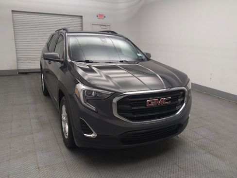 Used 2020 GMC Terrain SLE w/ Driver Convenience Package image 13