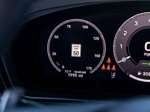 Certified 2025 Porsche Cayenne E-Hybrid AWD/4WD image 52