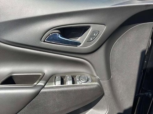 Certified 2023 Chevrolet Equinox LT image 17