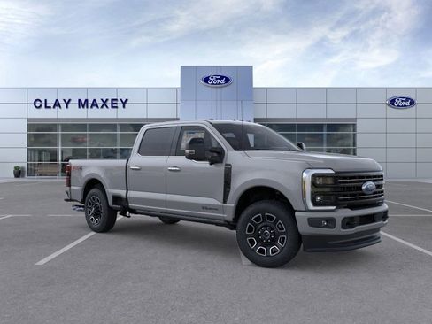 New 2026 Ford F250 Platinum w/ FX4 Off-Road Package image 7