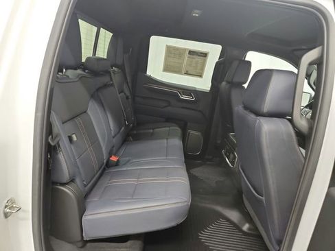 Used 2024 Chevrolet Silverado 1500 High Country w/ Technology Package image 40