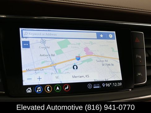 Used 2021 Buick Enclave Avenir w/ Avenir Technology Package AWD/4WD image 10