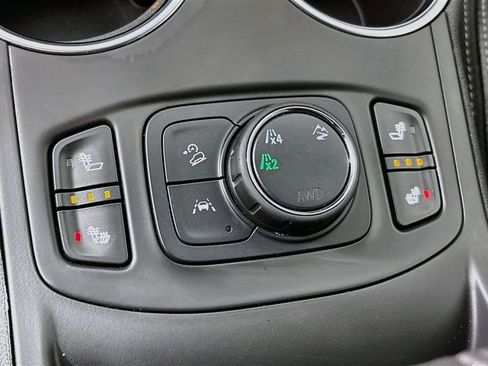 Certified 2024 GMC Terrain SLT AWD/4WD image 22