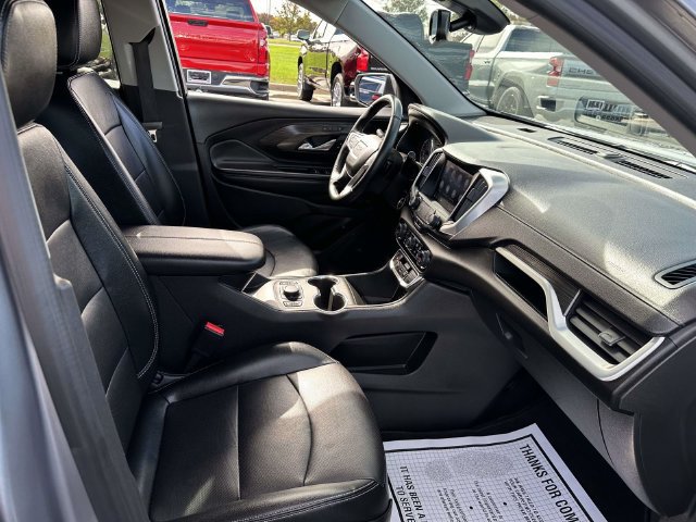 Certified 2024 GMC Terrain SLT FWD image 25