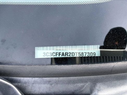 Used 2013 FIAT 500 Pop image 27