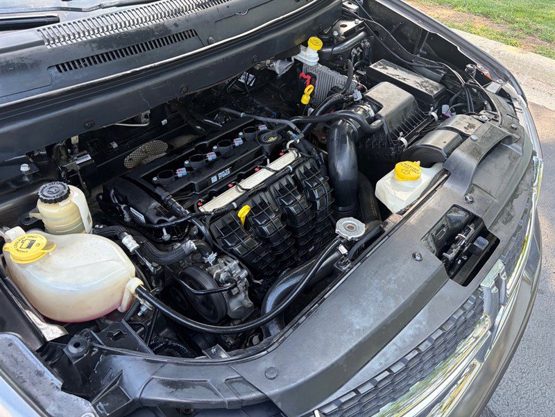Used 2018 Dodge Journey SE FWD image 28