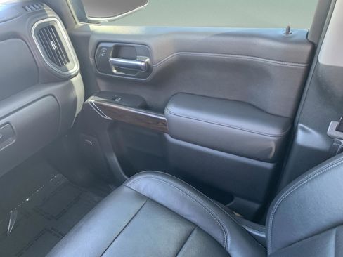 Used 2020 GMC Sierra 1500 SLT w/ SLT Premium Plus Package image 21